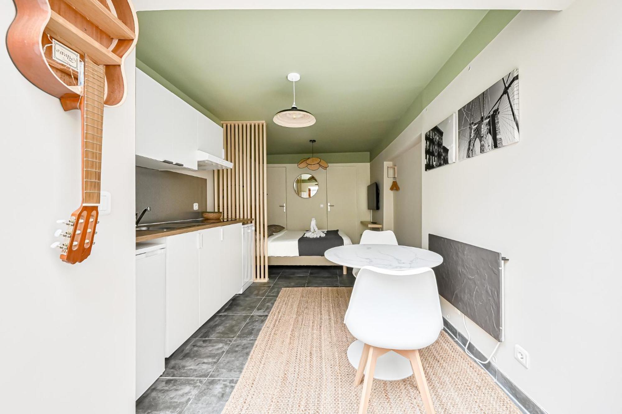 L'Oasis Parisien - 2 Pers - Metro Oberkampf Apartment Exterior photo